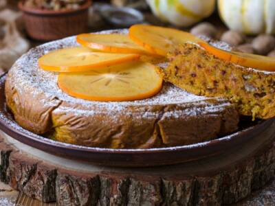 Torta di cachi senza glutine: incredibilmente soffice