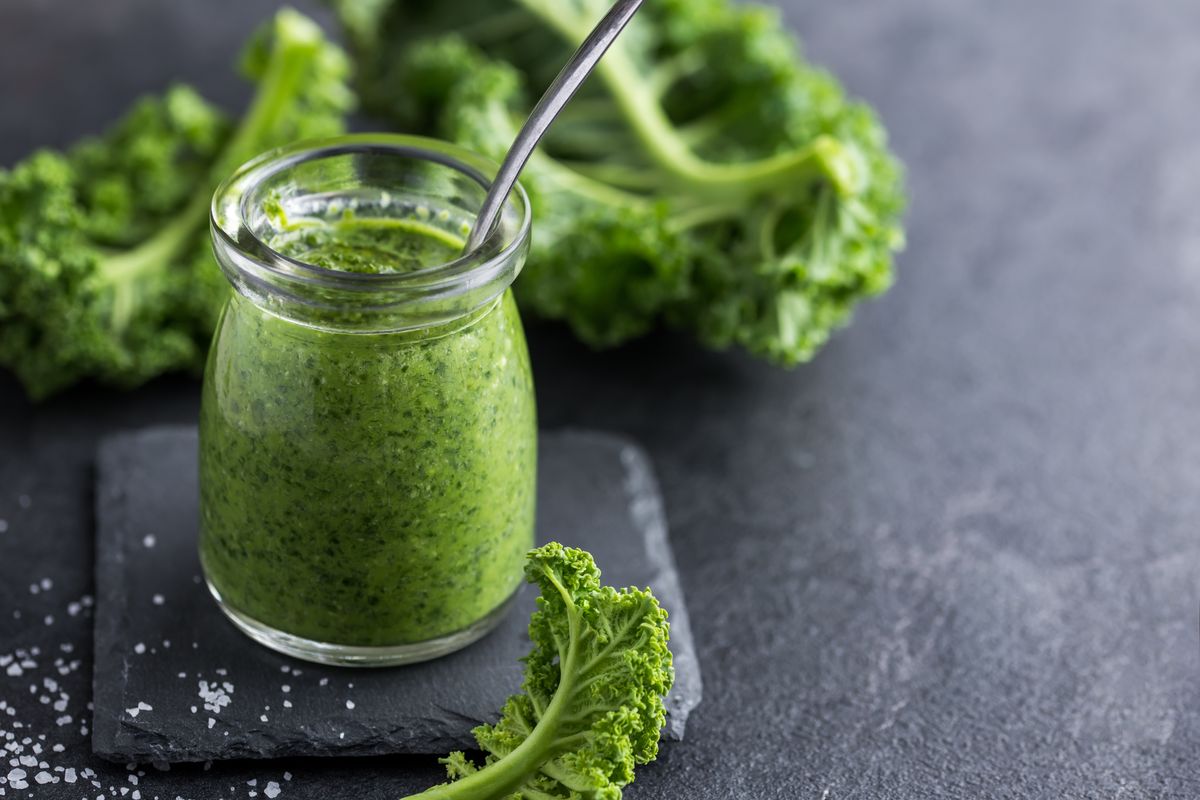 Black cabbage pesto