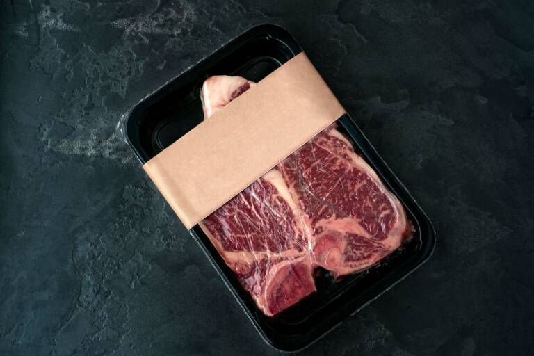 Liquido rosso della carne confezionata non è sangue ma mioglobina