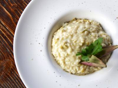 Cercate un primo piatto veloce? Provate il risotto ai carciofi con il Bimby