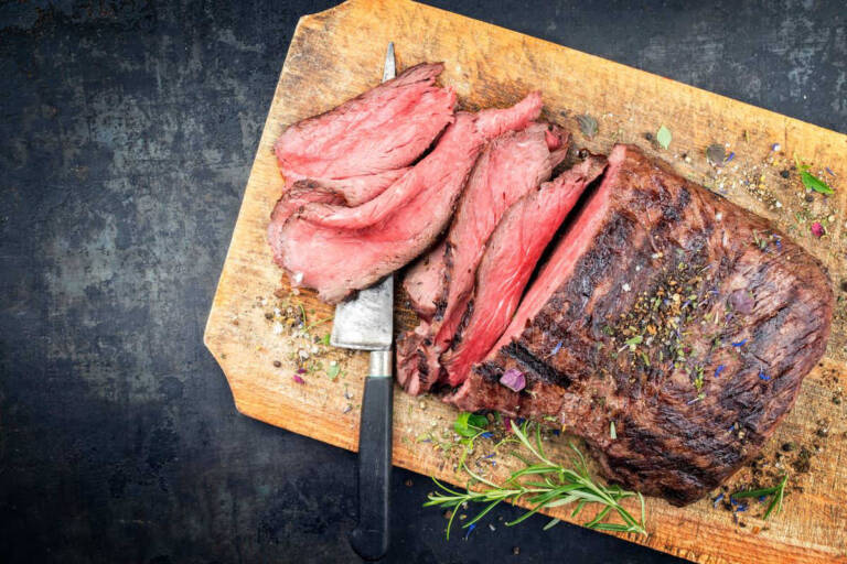 Roast beef al sale il piatto di punta della cucina inglese