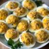 Come fare le uova ripiene? Foto e video della ricetta pronta in 20 minuti