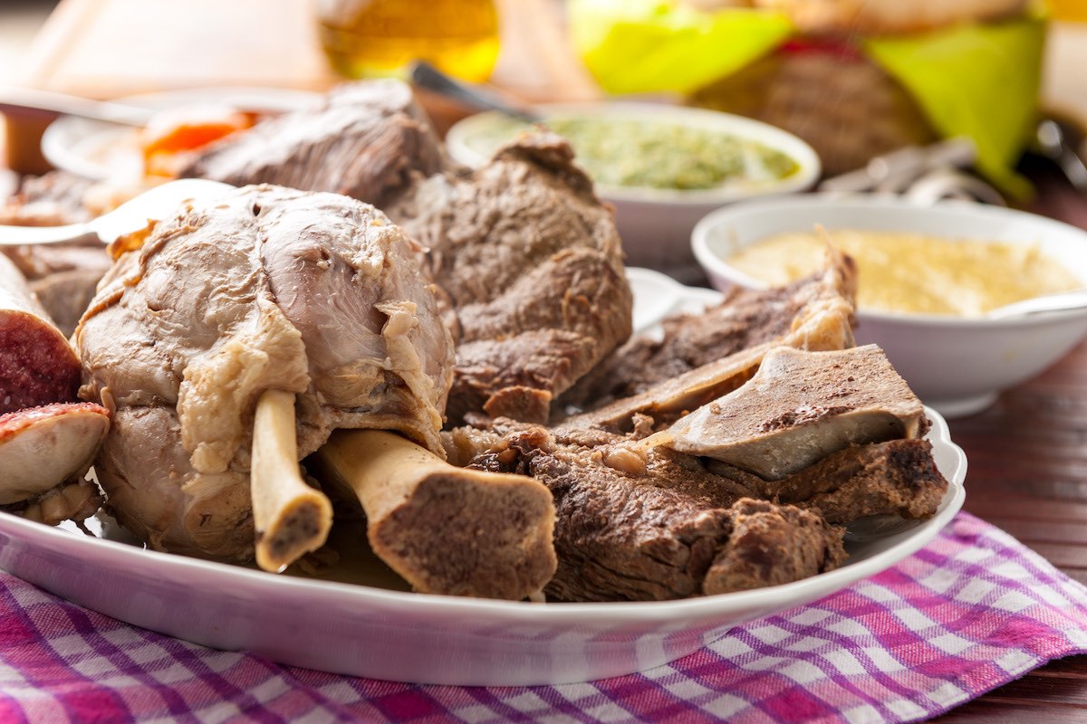 Bollito misto con salse