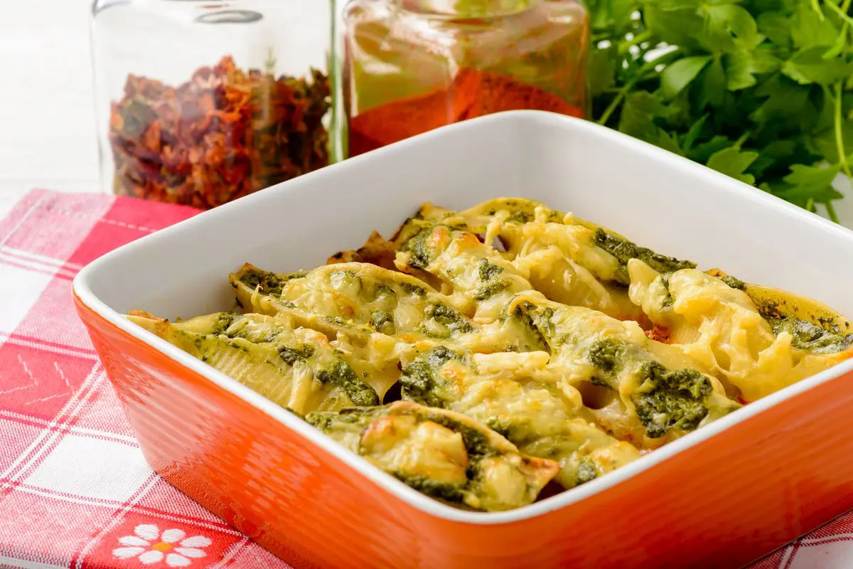 Conchiglioni ricotta e spinaci in friggitrice ad aria