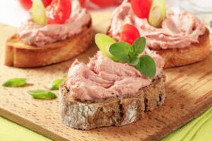Mousse di mortadella