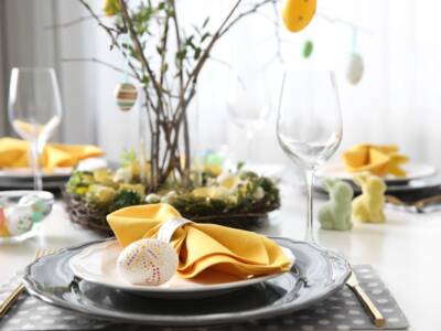 Mise en place di Pasqua: minimal, country o colorata?