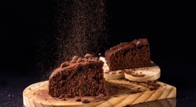 Si può preparare una torta light al cioccolato? Sì, è la crazy cake