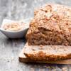 Pane ai semi di lino: la ricetta light di un pane super croccante