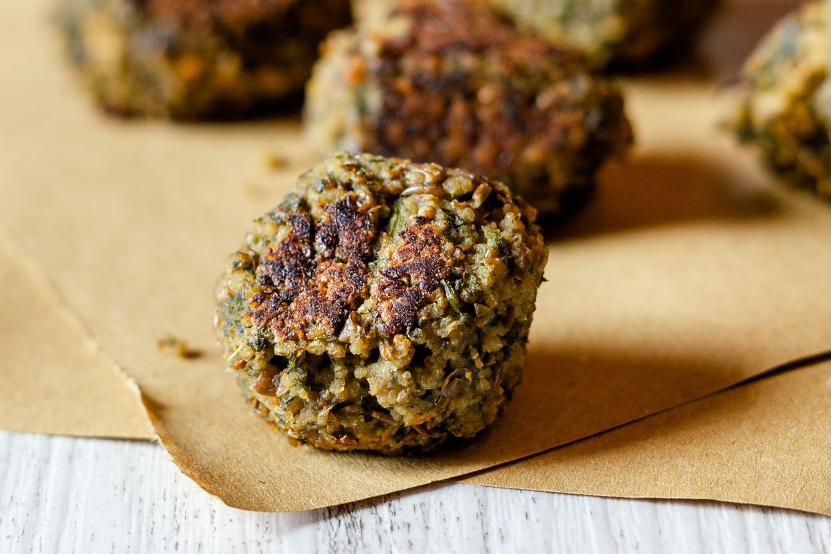 Tofu and spinach patties
