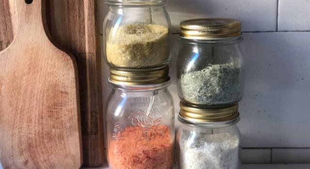 Come fare il sale aromatizzato: foto, videoricette e consigli