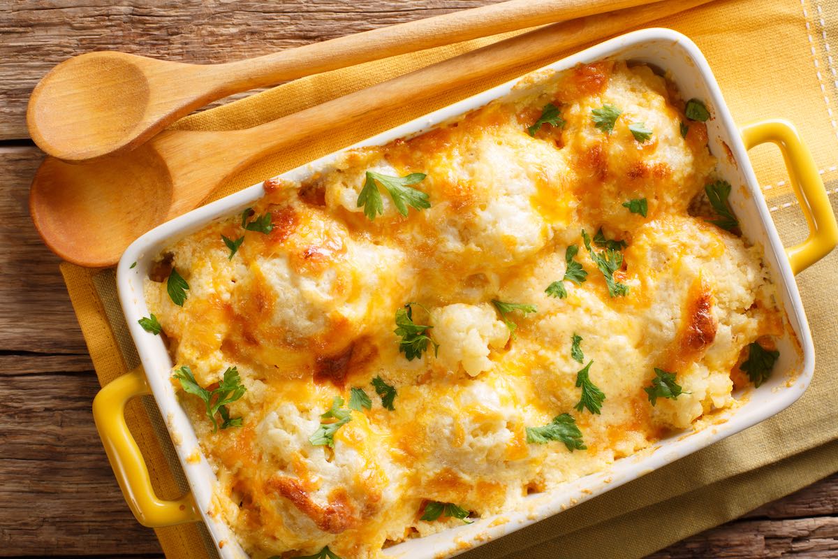 Cauliflower au gratin with bechamel