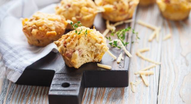 Amate le ricette sfiziose? Provate i muffin salati prosciutto e formaggio