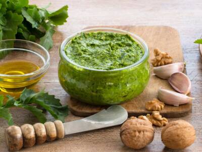 Pesto di rucola e noci