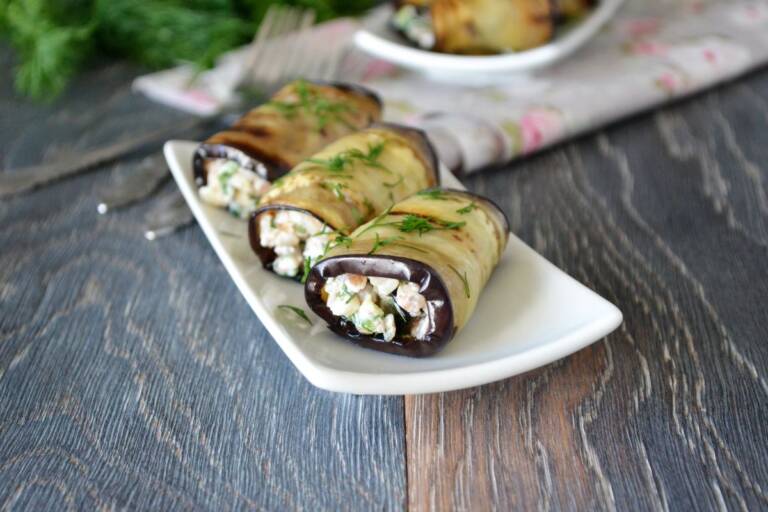 Involtini di melanzane e tonno un antipasto freddo sfizioso