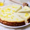 Avete mai provato la cheesecake greca al miele?