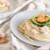 pasta zucchine, gamberi e panna