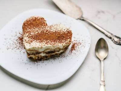 tiramisù a forma di cuore