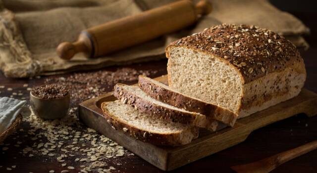 Pane senza glutine alla farina di canapa e grano saraceno
