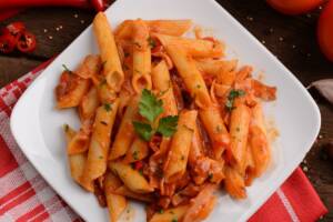 pasta peperoni e speck