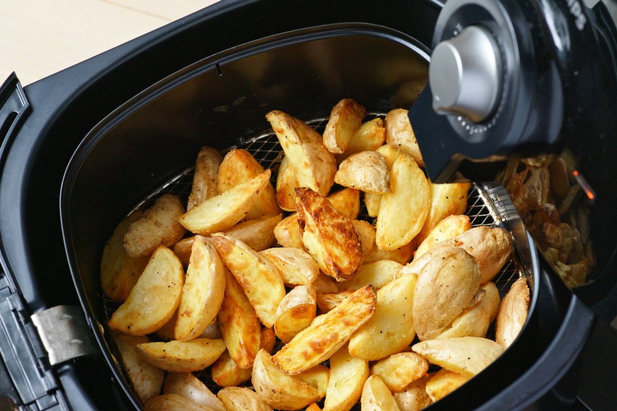 potatoes in the air fryer