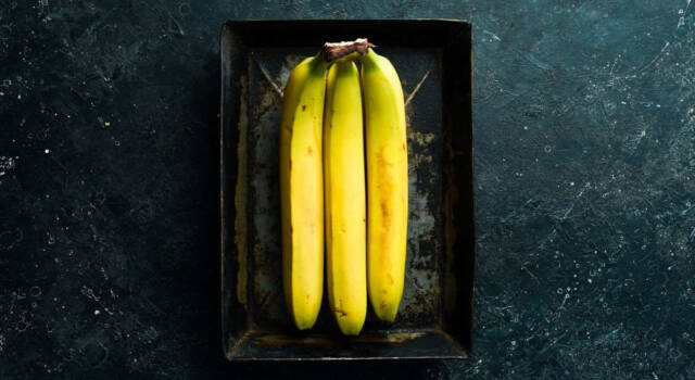 Idee per ricette vegan? Ecco come cucinare la buccia di banana