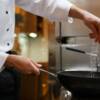 Chef che cucina