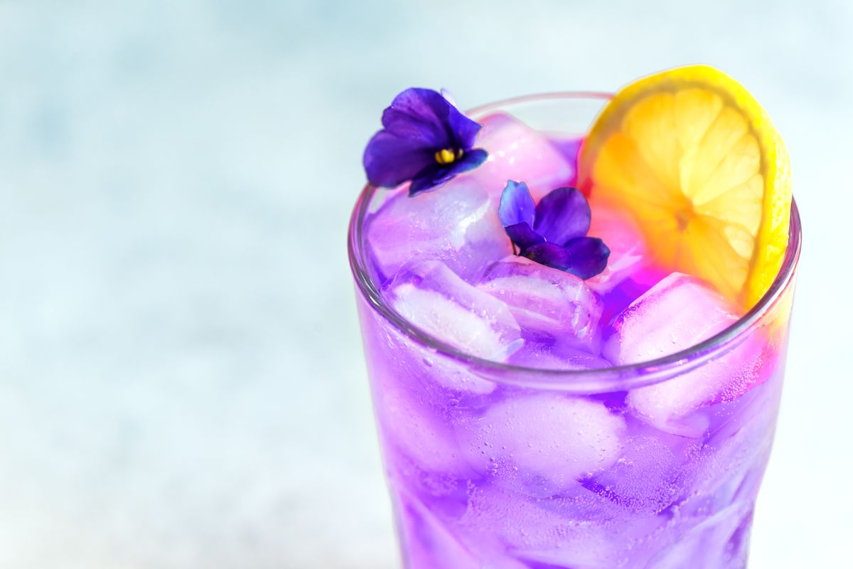 liquore alla violetta