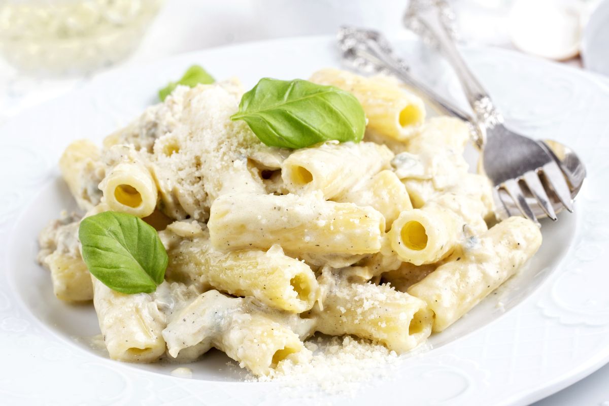 pear and gorgonzola pasta