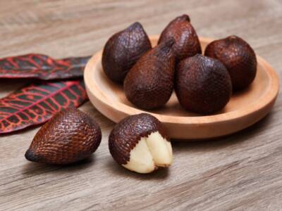 Salak: tutte le curiosità sullo snake fruit