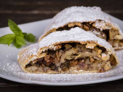 Strudel di pere e noci, semplice e dal sapore genuino