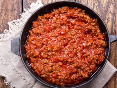 Mai preparato il ragù in pentola a pressione? Ecco come si fa