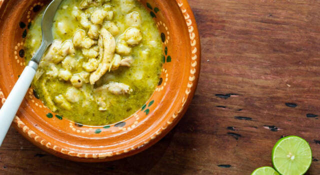 Prepariamo insieme la pozole, la famosa zuppa messicana