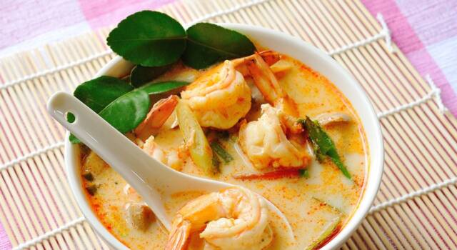 La tom yam kung è un&#8217;ottima zuppa thailandese. Prepariamola insieme!