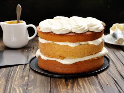 Torta della Bella Addormentata nel bosco, una sorpresa golosa per i più piccoli