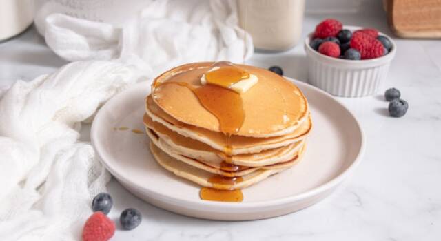 Pancake senza uova: leggeri e buoni come quelli tradizionali con  foto e videoricetta!