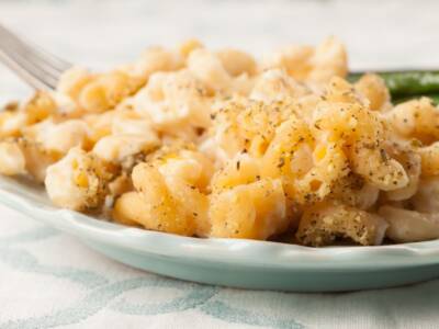 Zero idee per pranzo? Prepariamo la pasta cavolfiore e tonno