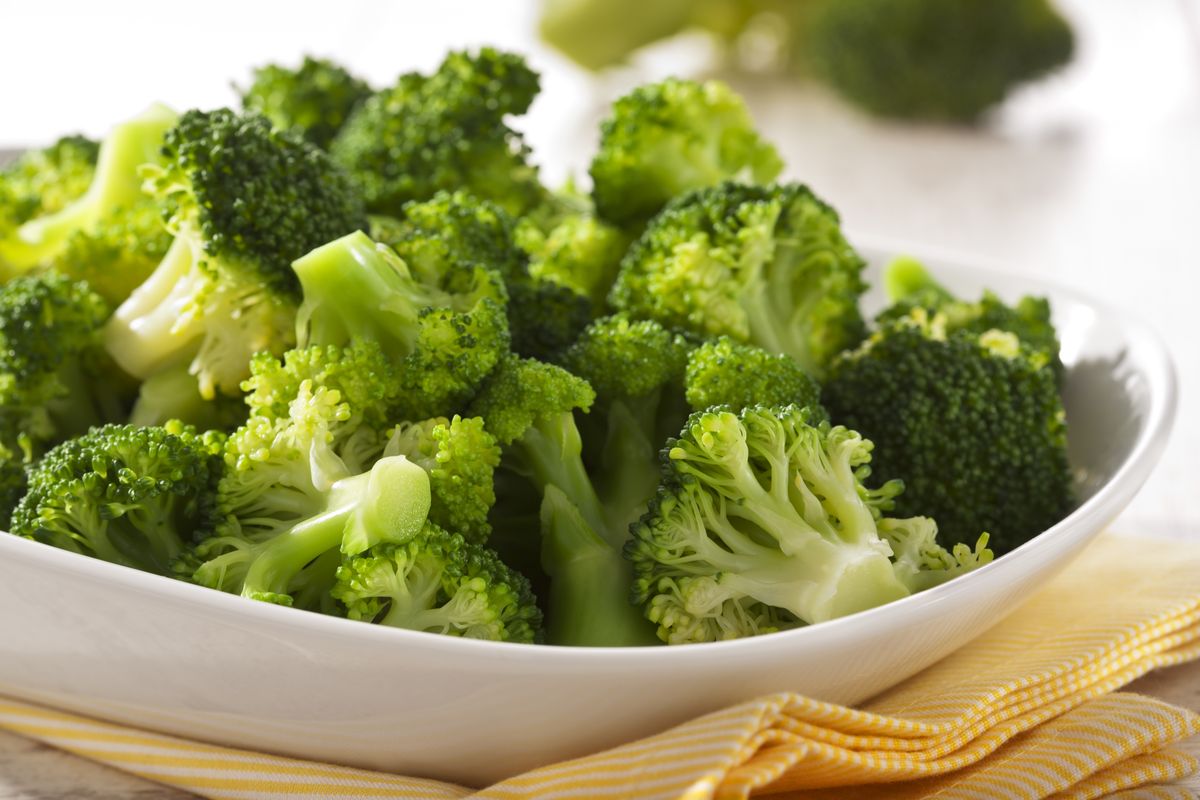 steamed broccoli