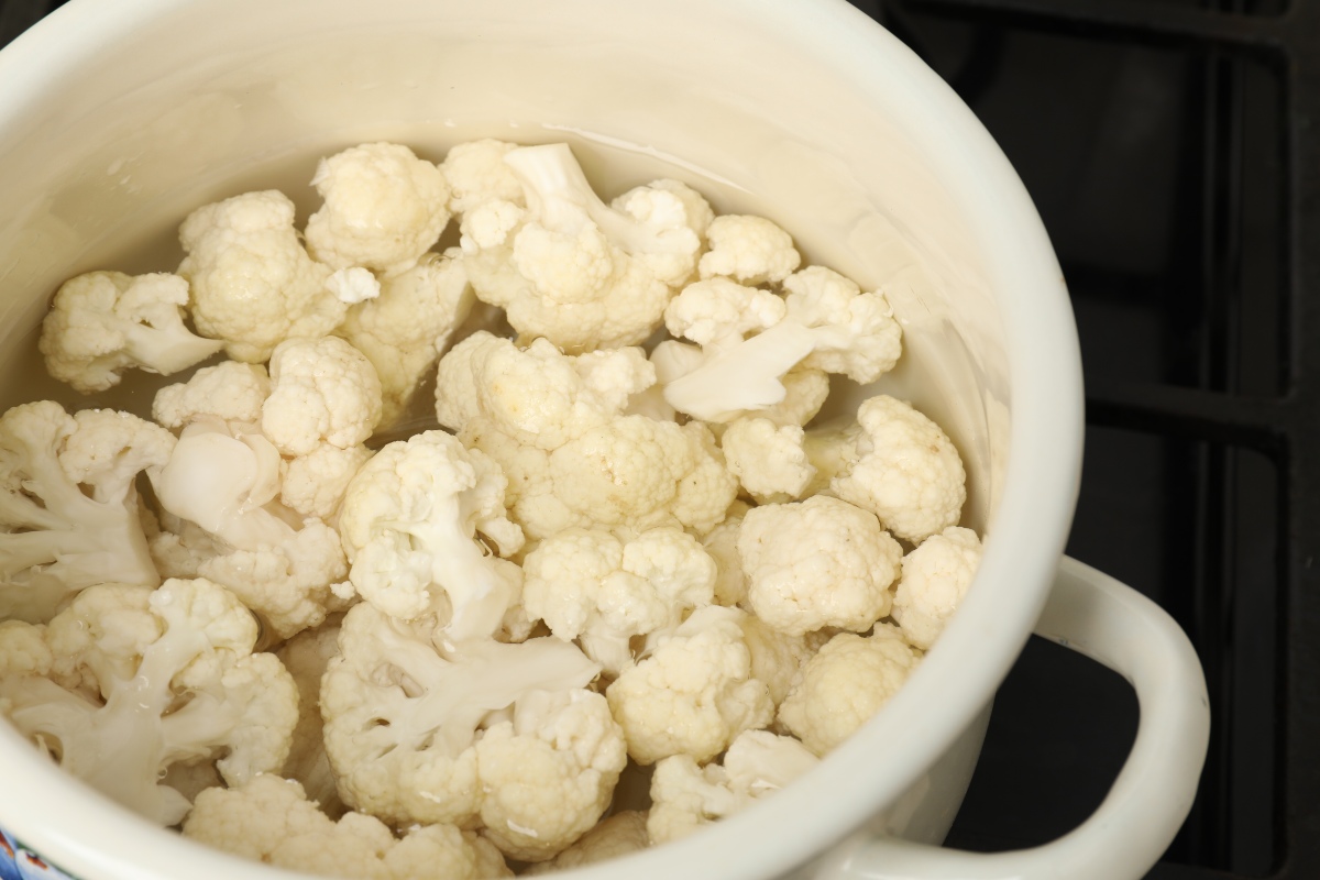 Cauliflower cooking