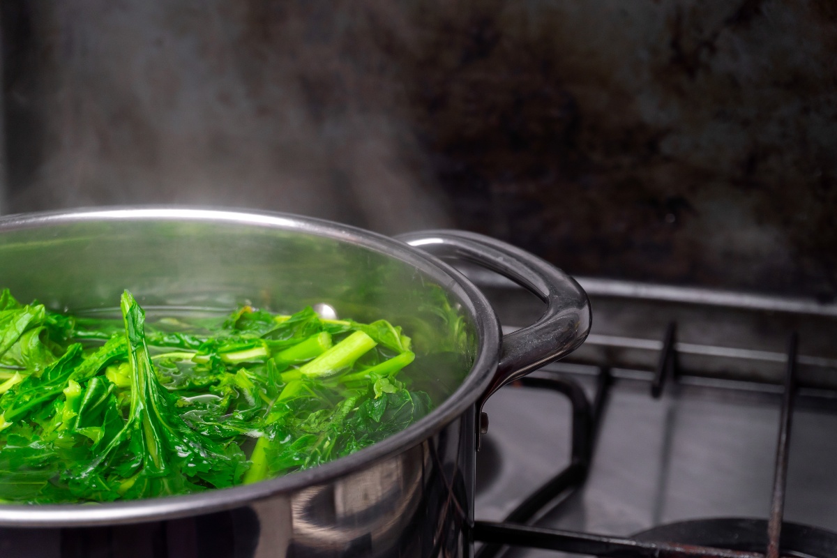 Boiled broccoli