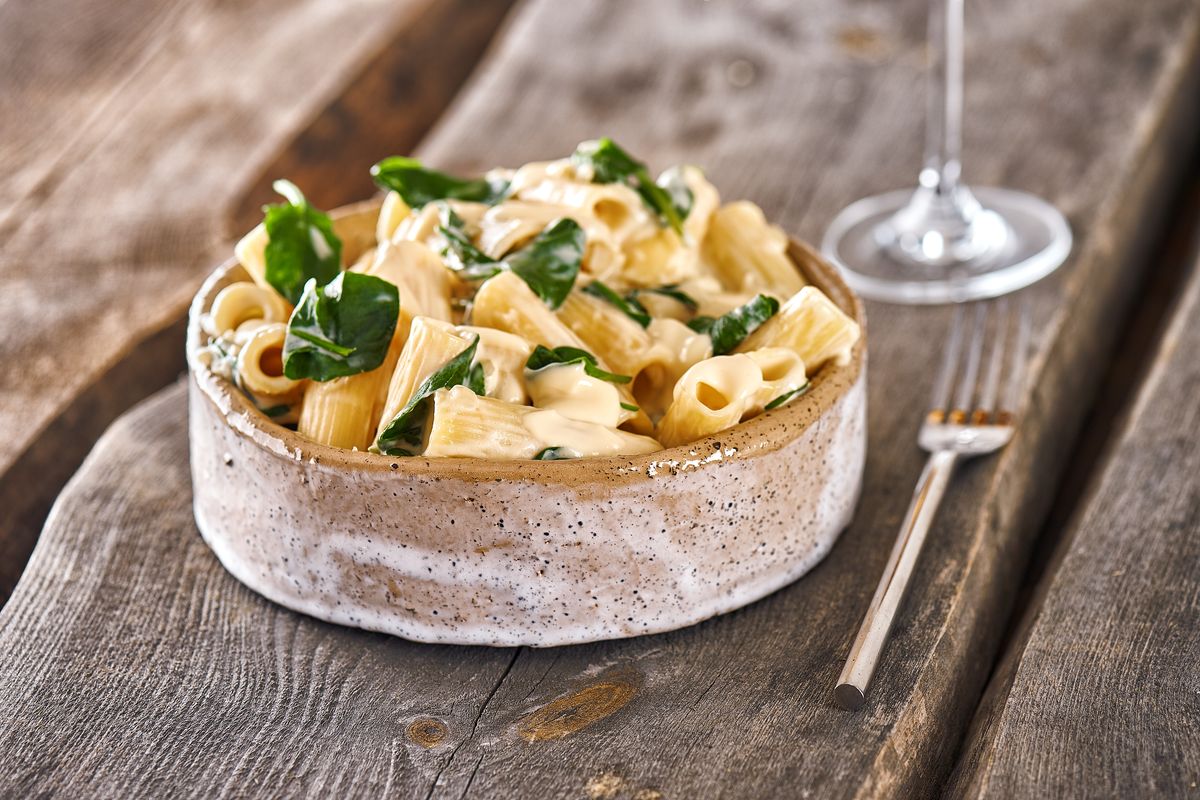 Pasta con spinaci e panna