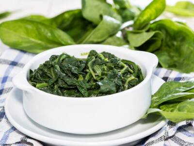 Come cuocere gli spinaci lessi