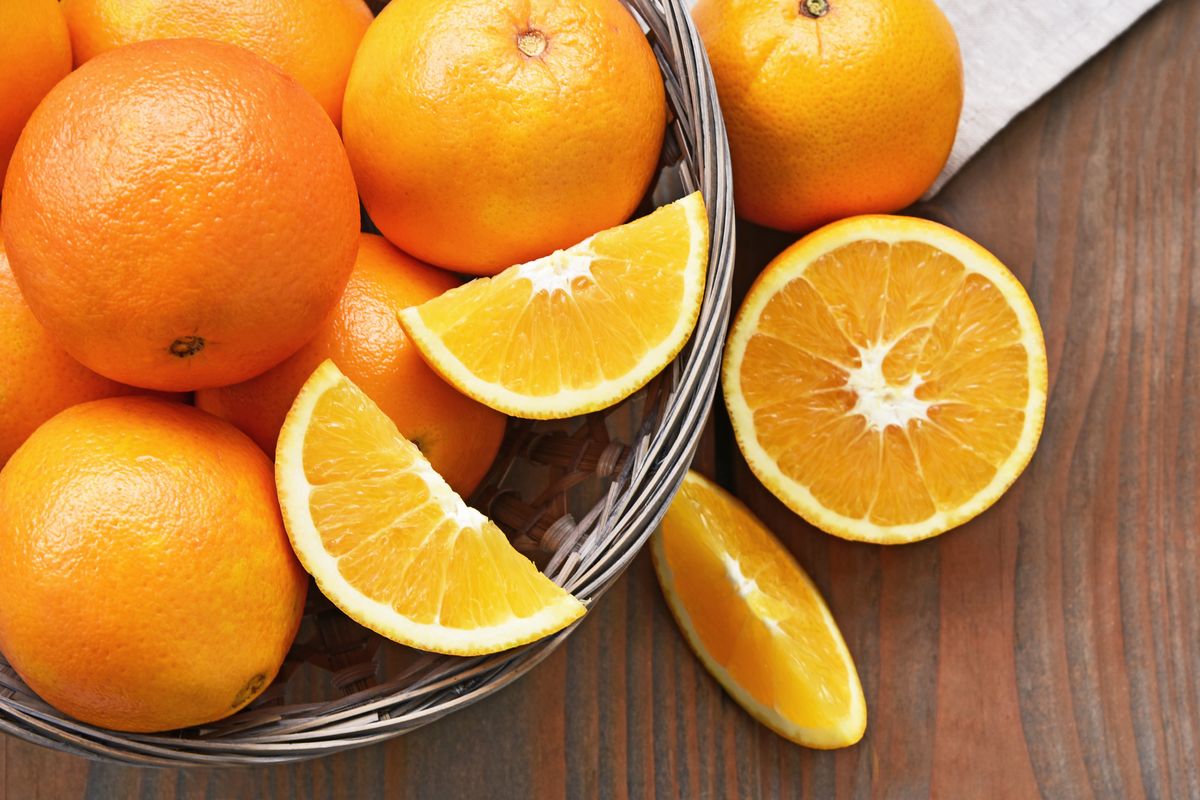 Navel oranges