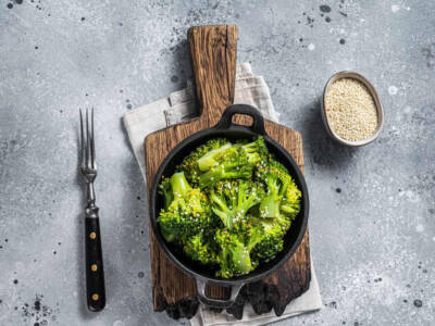 Cercate un contorno semplice? Provate i broccoli stufati