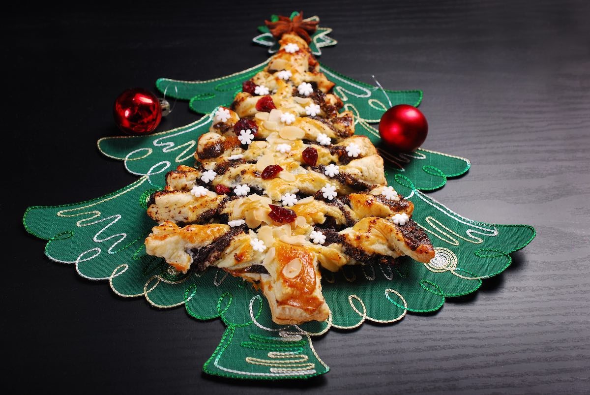 Sweet puff pastry tree