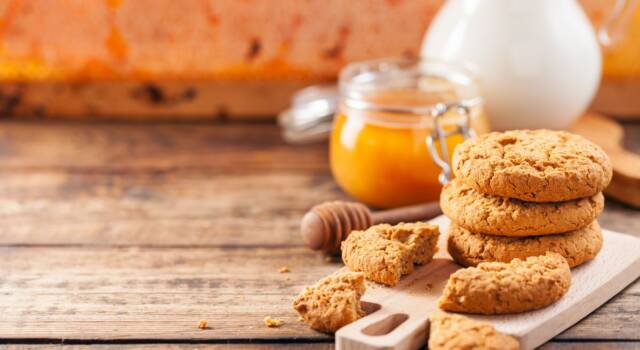 Profumati e dolcissimi, come resistere ai biscotti al miele?