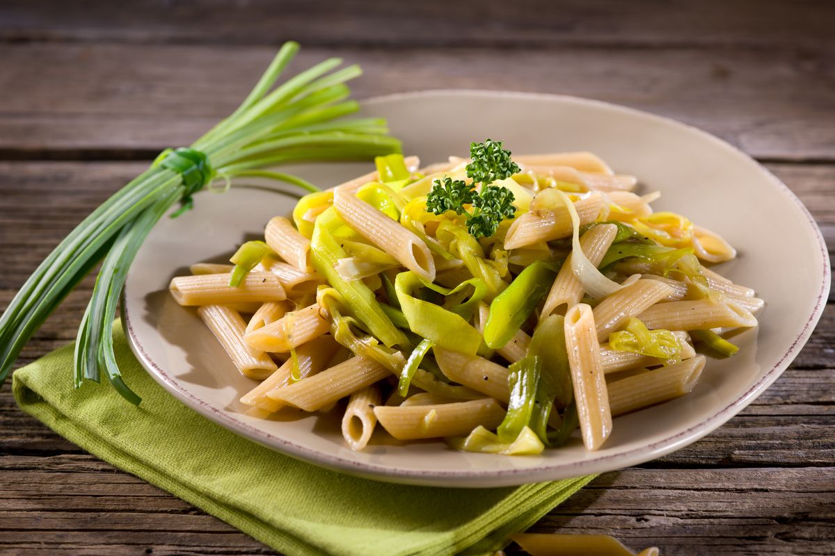 Pasta with leeks