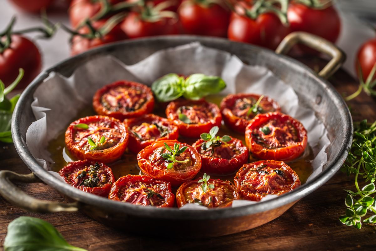 Tomatoes in air fryer