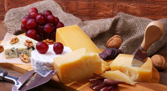 I migliori formaggi del mondo: la classifica 2023 è (quasi) tutta italiana