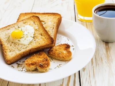 Uova nel pane: la ricetta facile per una colazione all’inglese