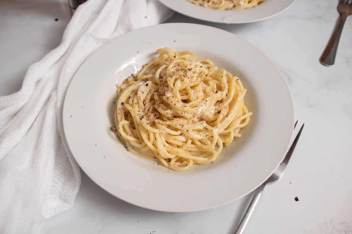 Cheese and pepper pasta